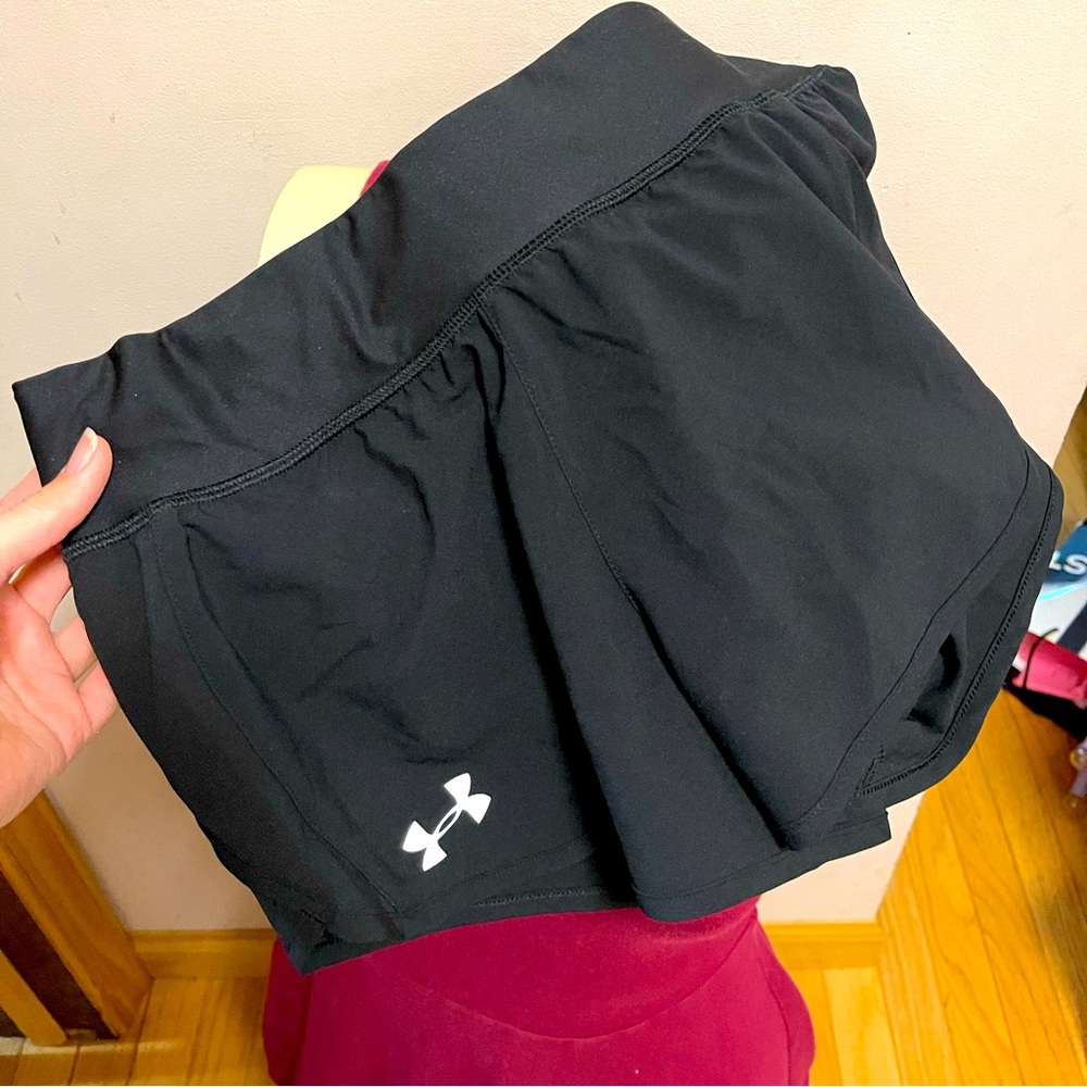 Black, Under Armour , Athletic Shorts, size small